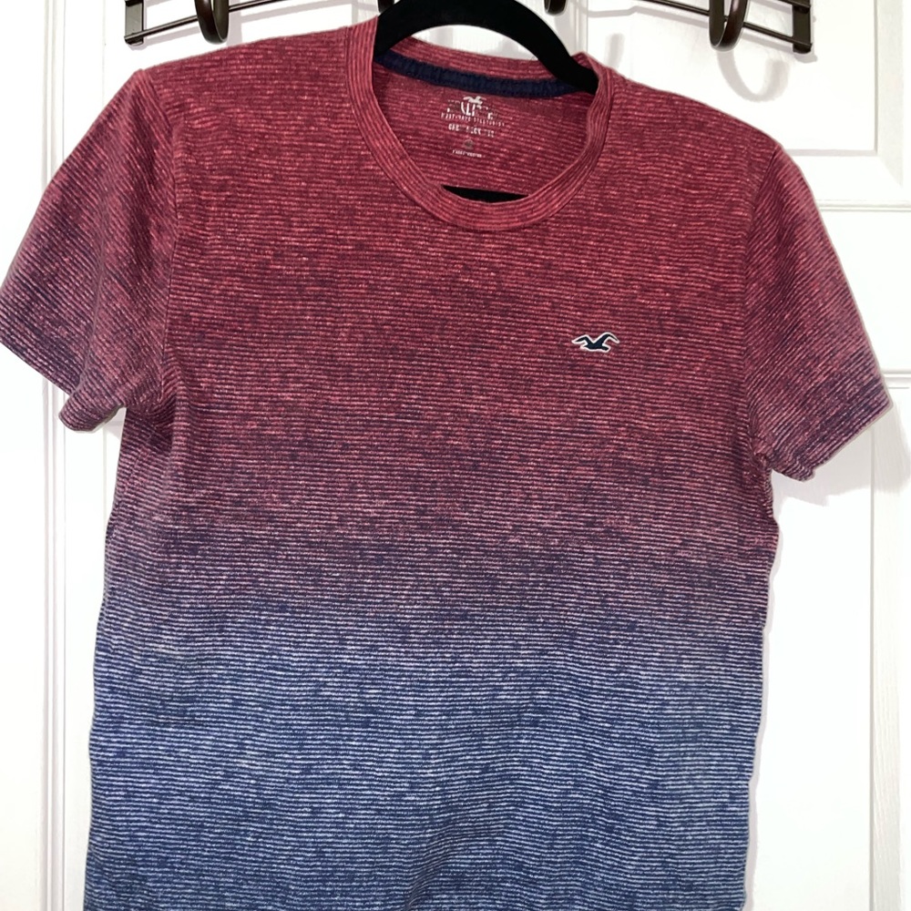 Hollister XS Men’s shirt